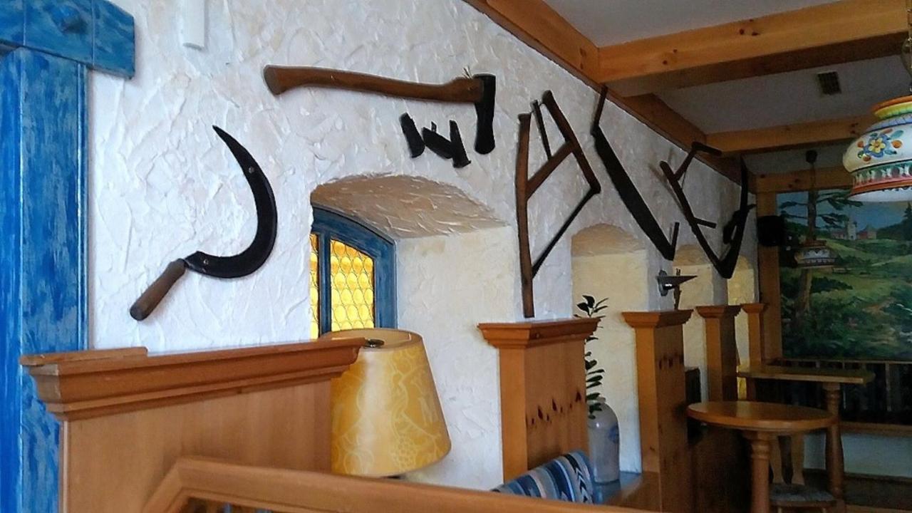 Land-Gut-Hotel Zum Alten Forsthaus - Aufladestation Fuer Elektroautos Hürtgenwald Eksteriør bilde