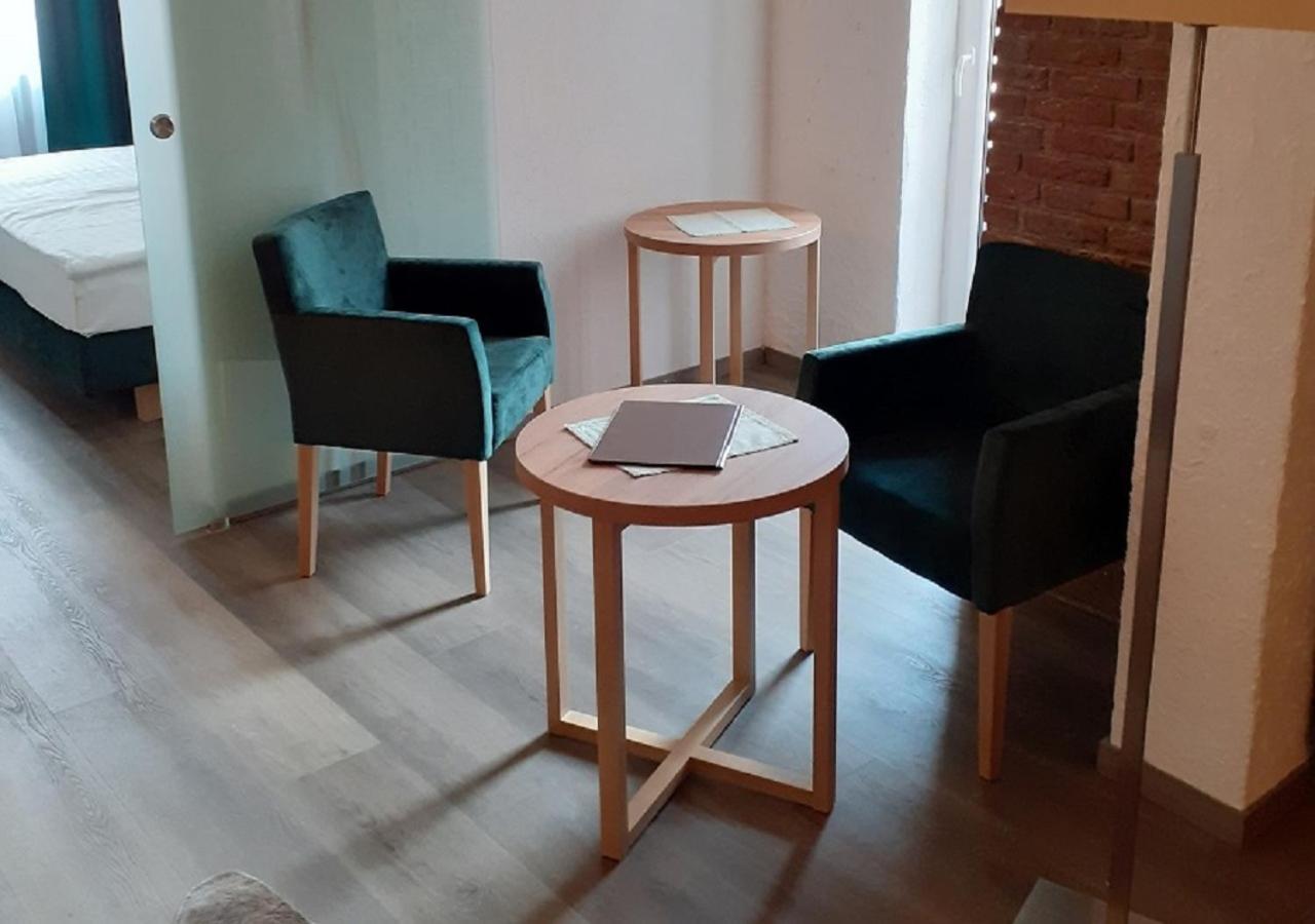 Land-Gut-Hotel Zum Alten Forsthaus - Aufladestation Fuer Elektroautos Hürtgenwald Eksteriør bilde