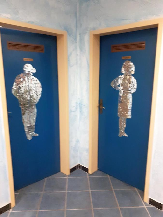 Land-Gut-Hotel Zum Alten Forsthaus - Aufladestation Fuer Elektroautos Hürtgenwald Eksteriør bilde