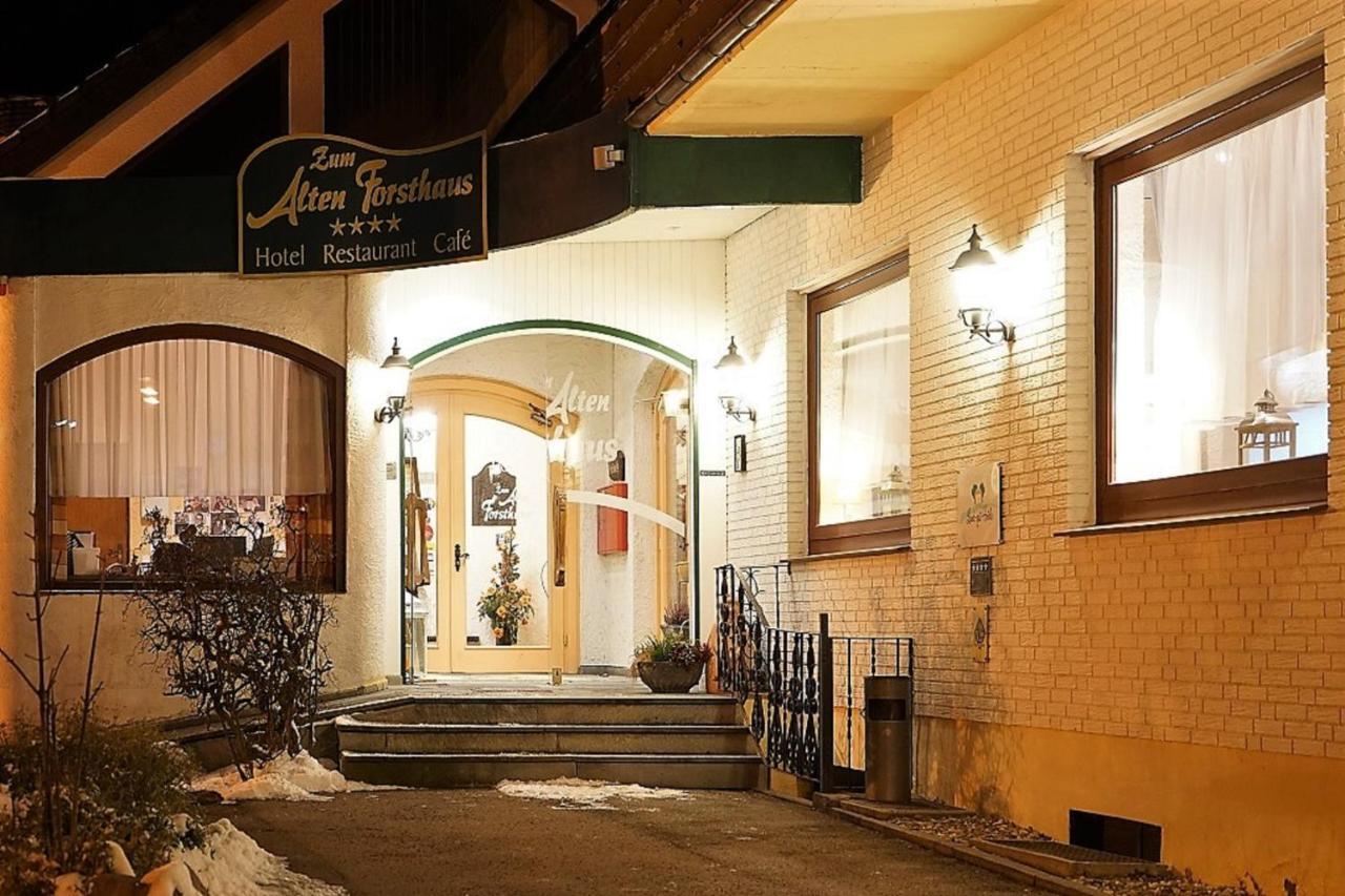 Land-Gut-Hotel Zum Alten Forsthaus - Aufladestation Fuer Elektroautos Hürtgenwald Eksteriør bilde